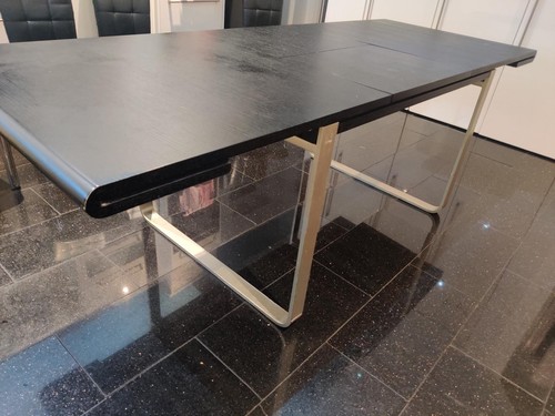 Dining room table - ., black